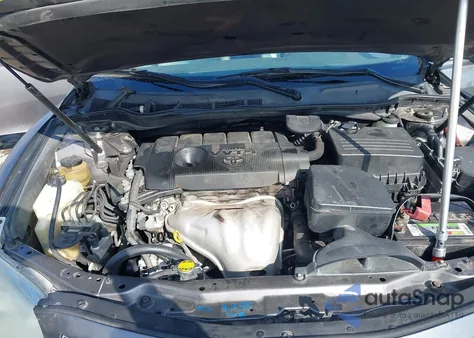 2010 Toyota Camry Le from USA, damaged, VIN 4T4BF3EK5AR085626